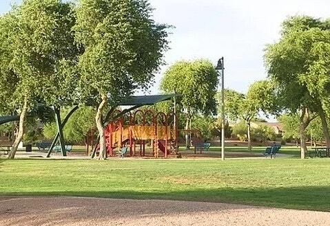 Building Photo - 2117 E Riviera Dr