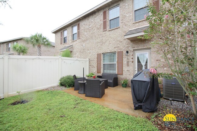 Building Photo - 2057 Wilsons Plover Cir