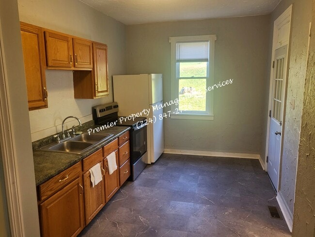 Building Photo - 309 Bessemer Ave