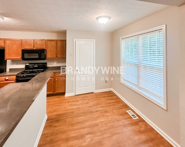 Building Photo - 1665 Harvest Hill