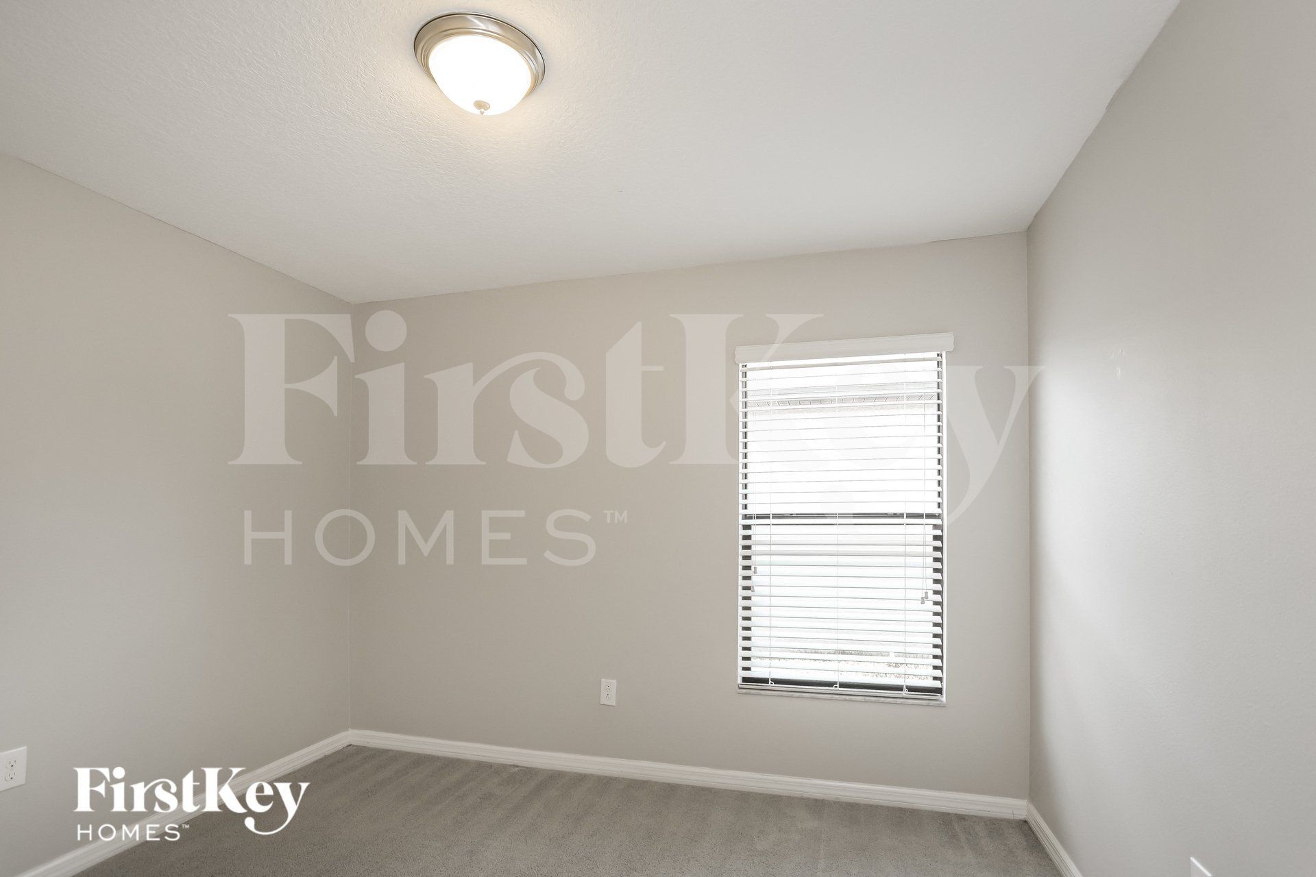 Building Photo - 9628 Sage Creek Dr