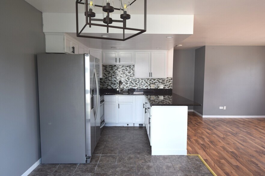 Building Photo - 1259 Inverrary Ln