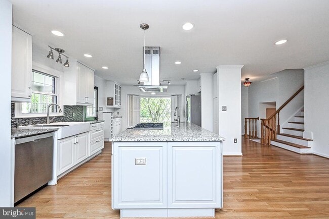 Building Photo - 2412 Rockbridge St