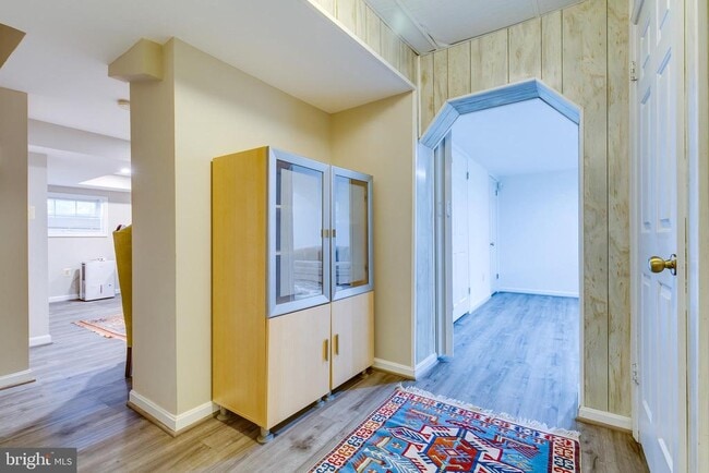 Building Photo - 12400 Bennett Rd