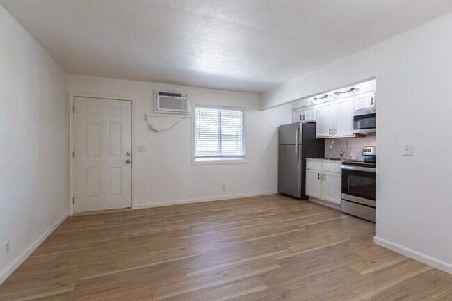 Floorplan - Cuming St Apartments