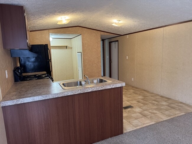 Building Photo - 330 Gaither Rd