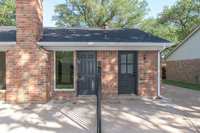 Building Photo - 822 Red Rock Canyon Dr