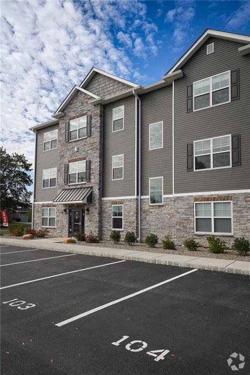 Building Photo - 1210 Eaton Ave