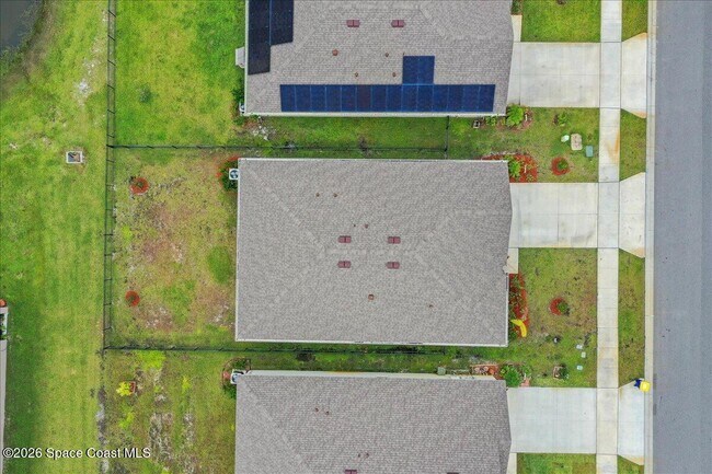 Building Photo - 926 Trinity St