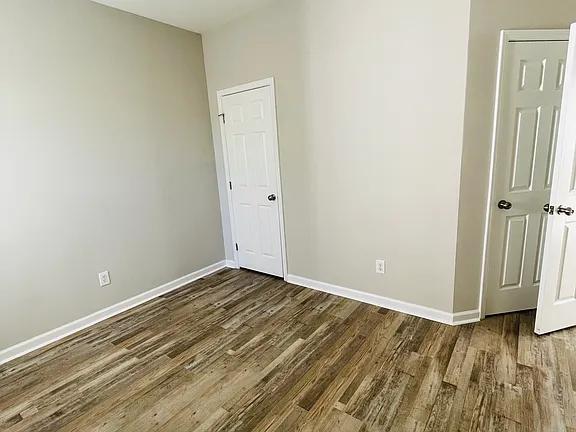 Building Photo - 411 Plank Bridge Way