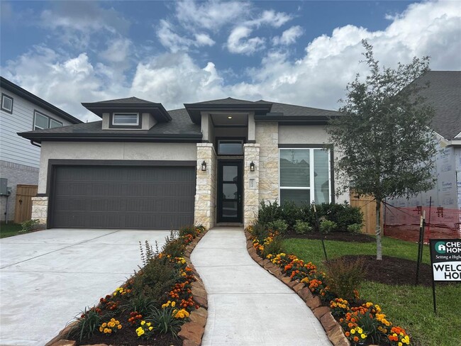 Primary Photo - 10935 Cres Spg Dr