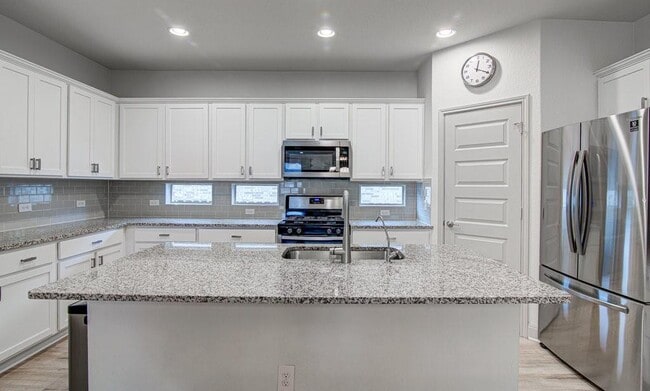 Building Photo - 16800 Marcello Dr