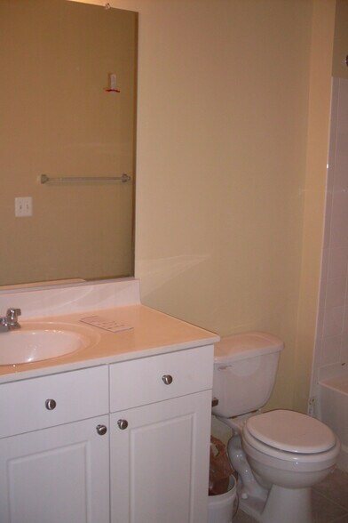 Building Photo - 11320 Aristotle Dr