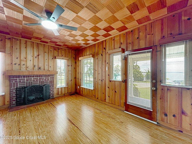 Building Photo - 2811 Indian River Dr