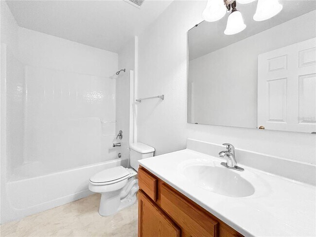 Building Photo - 1035 Ronlin St