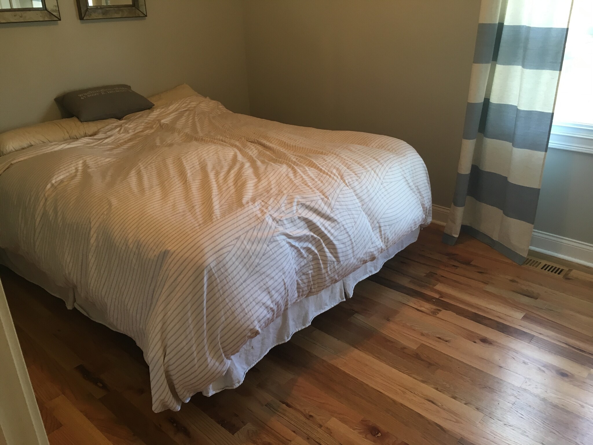 Building Photo - 1831 N Kimball Ave