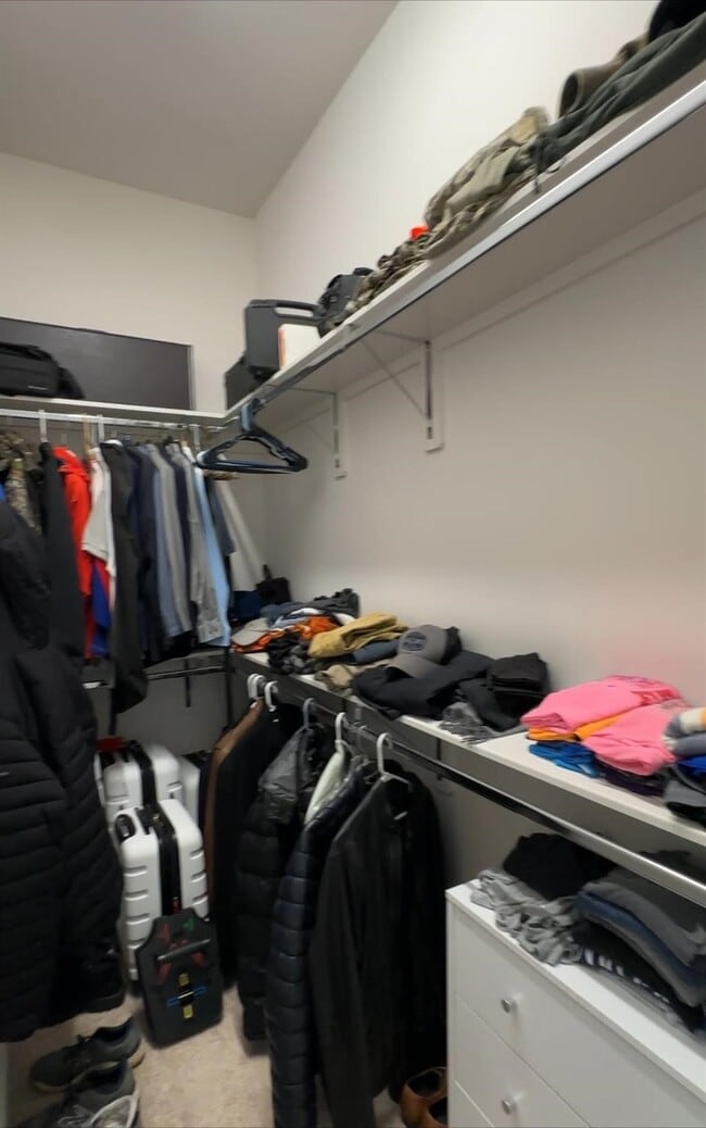 Building Photo - 1216 W 21st St