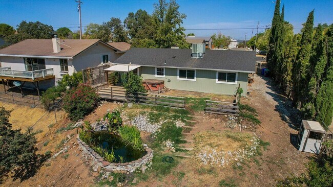 Building Photo - Beautiful Home w/ Panoramic Views!!  (Lake California)