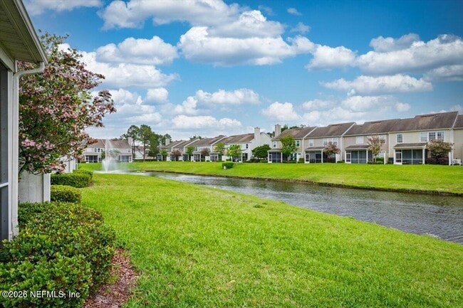 Building Photo - 7493 DEVONDALE Way