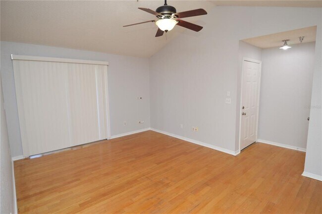 Building Photo - 10263 Gandy Blvd N