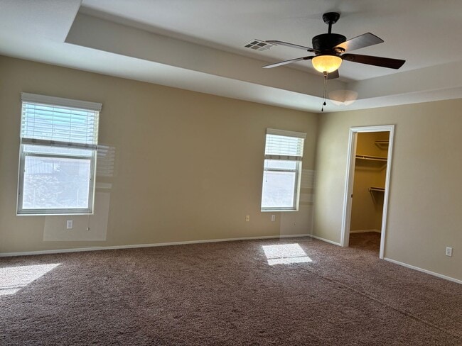 Building Photo - Southwest 5 bd 3 full bath with 2 car gara...