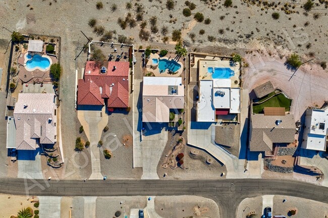 Building Photo - 2450 Angler Dr
