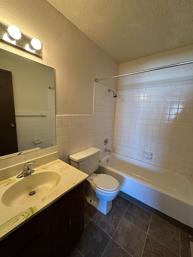 Building Photo - Copper Point Apartments