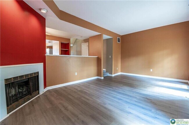Building Photo - 109 Freedom Ct