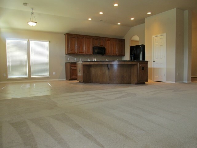 Building Photo - 13022 Golden Water Ct