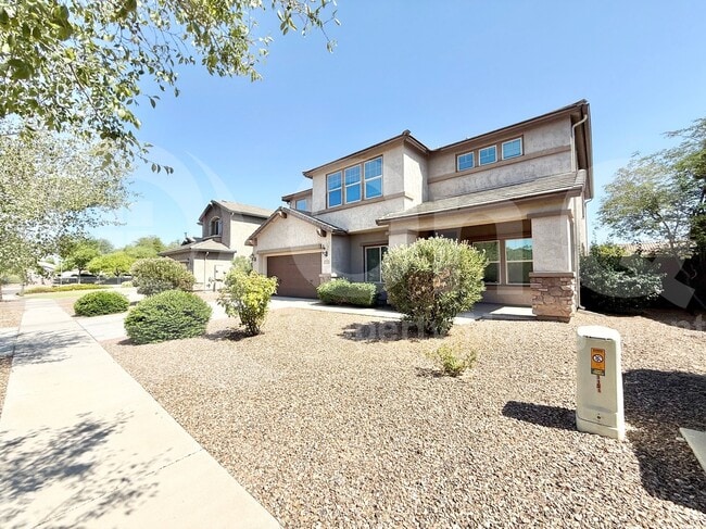Building Photo - 3159 E Chisum Ln