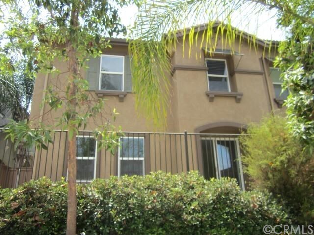 Building Photo - 425 S Meadowbrook Dr