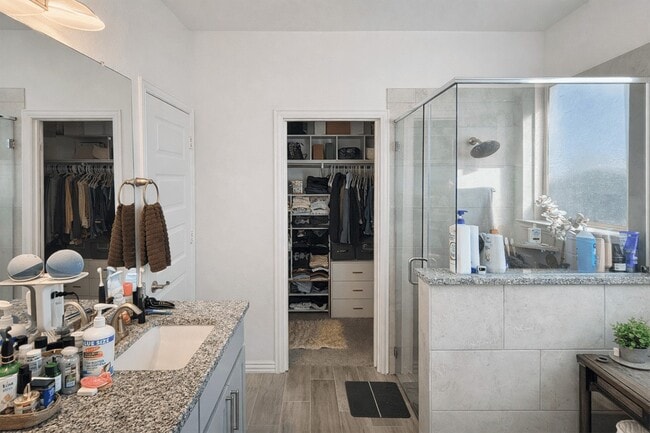 Building Photo - 31606 Roldan Ln