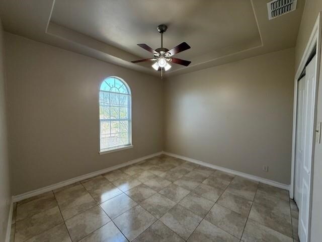 Building Photo - 710 Alta Vista Dr