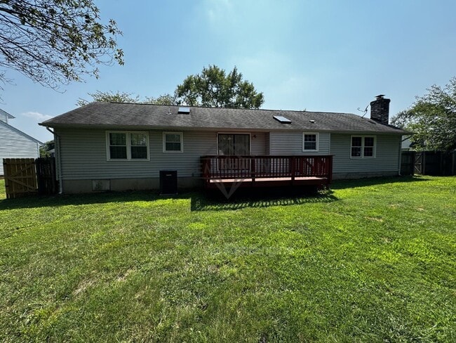 Building Photo - 5088 Blarney St