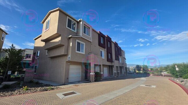 Building Photo - Fully Furnished 3-Bedroom Townhome Resort-Style Community Living