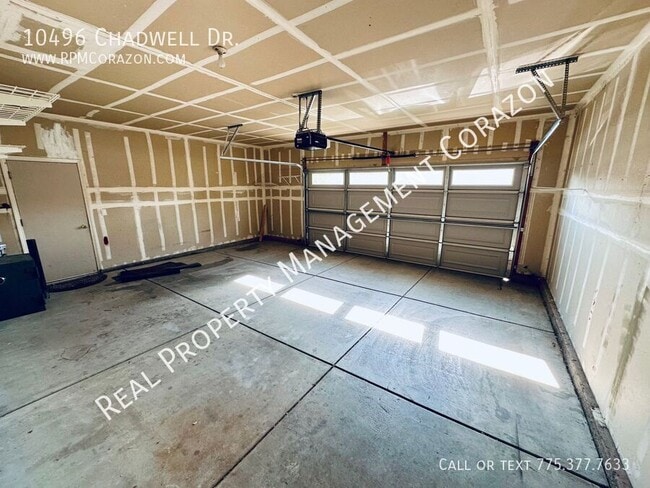 Building Photo - 10496 Chadwell Dr