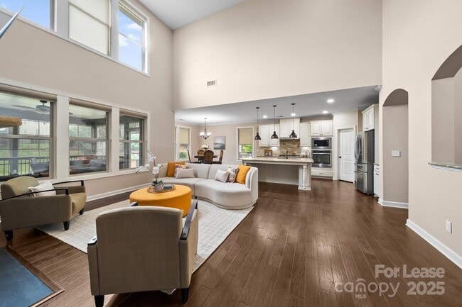 Building Photo - 1190 Arges River Dr