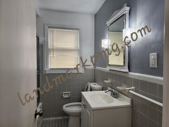 Building Photo - 7667 Bramell
