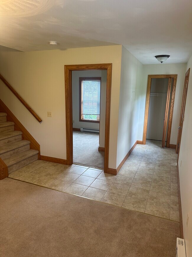 Building Photo - 1085 County Road 4