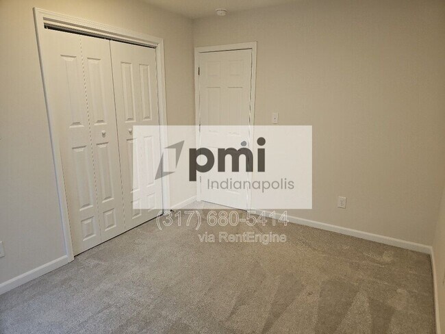 Building Photo - 2826 N Park Ave