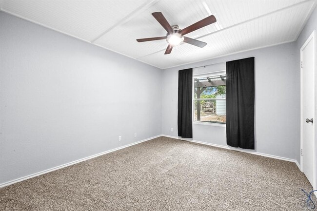 Building Photo - 13816 Golden Flax Trail