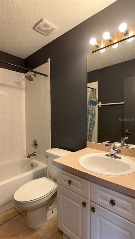 Building Photo - 211 Caribbean Dr