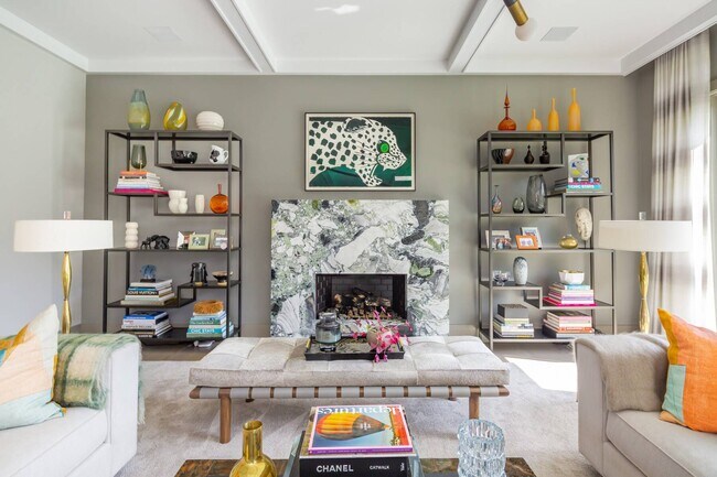 Building Photo - 55 Floyd St