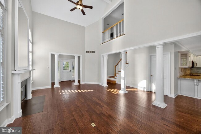 Building Photo - 563 Gramercy Ln