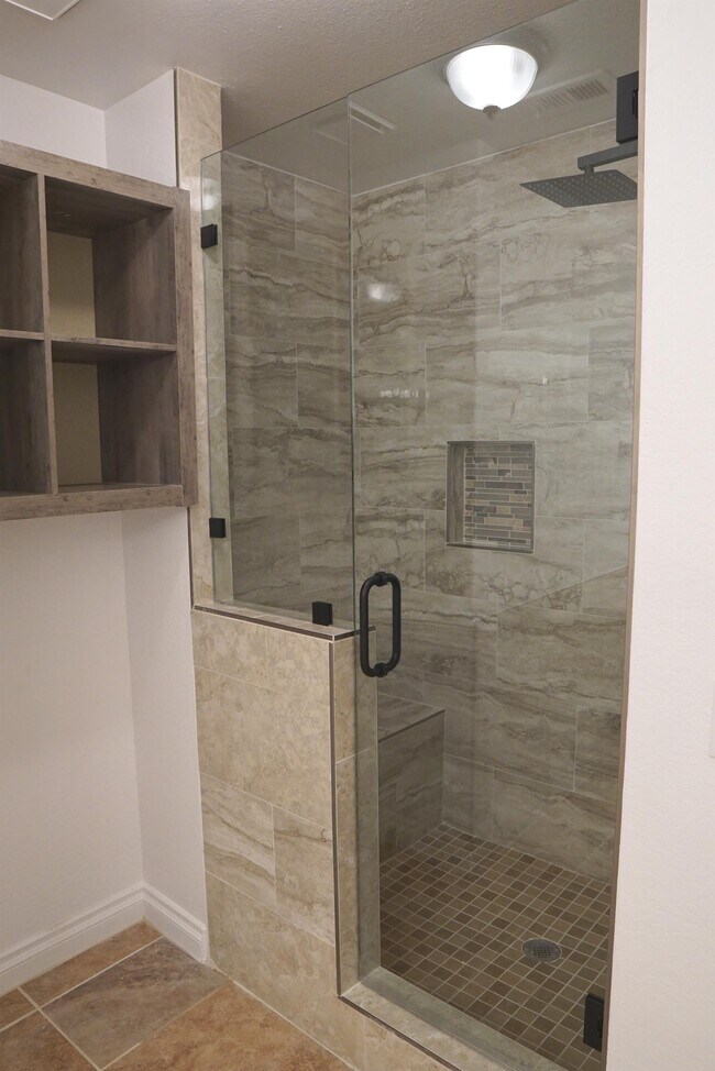 Building Photo - 43917 Cll Las Brisas W