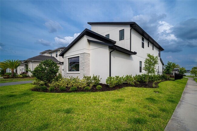 Building Photo - 9004 Santorini Dr