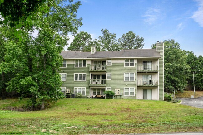 Building Photo - Stewart's Creek