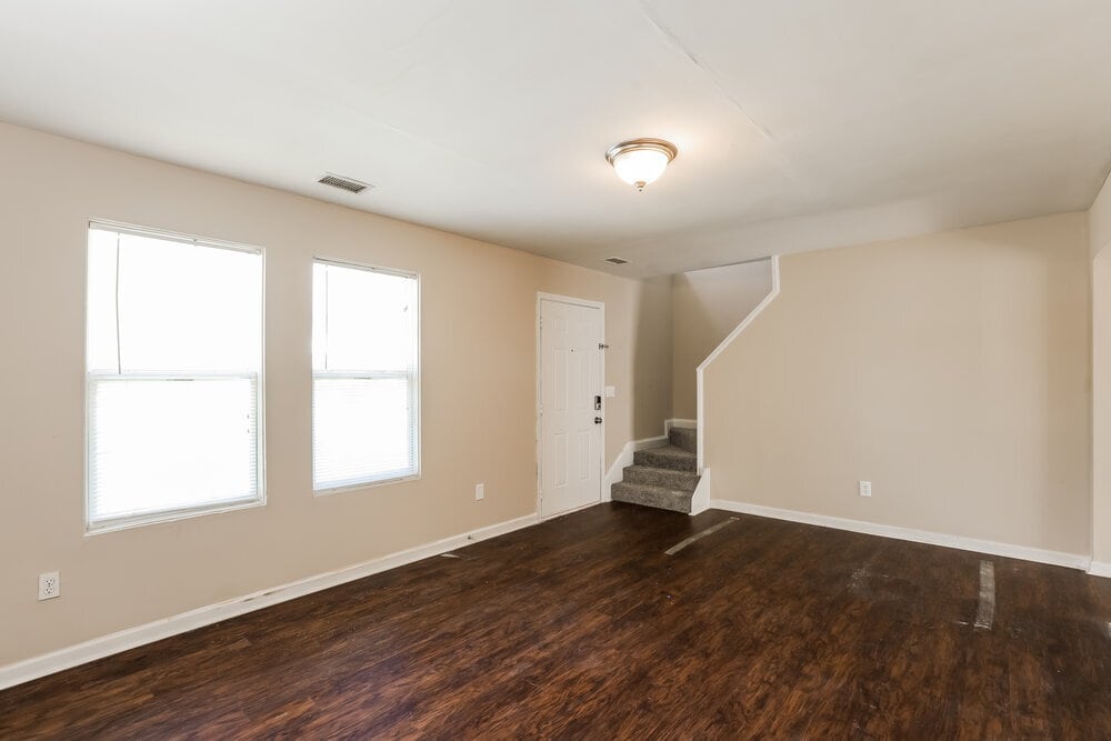 Building Photo - 3504 S Hopkins Ct
