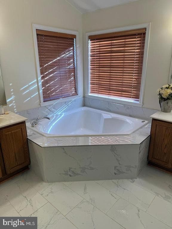 Building Photo - 13395 Sir Ramsay Way