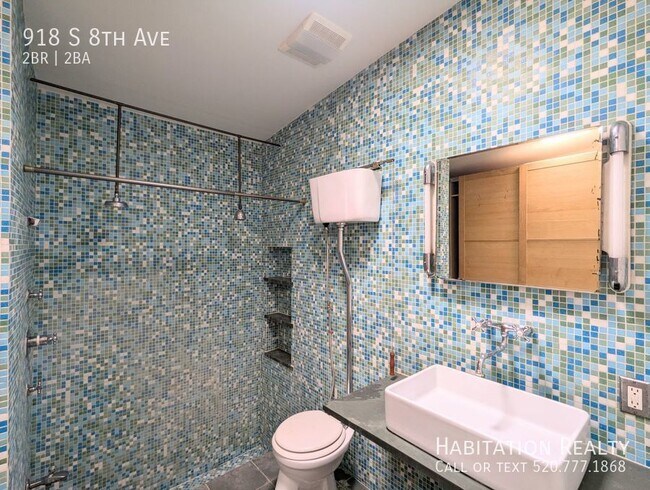 Building Photo - 918 S 8th Ave